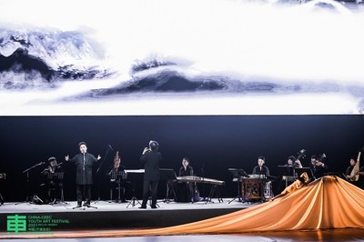 中東歐青年藝術(shù)周啟幕 舞臺(tái)藝術(shù)造型策劃中的東西人文交融