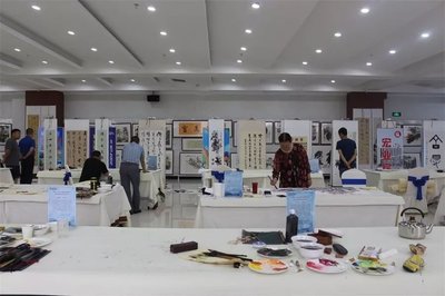 翰墨草原·舞動星河——第二屆草原文化書畫藝術節舞臺藝術造型策劃